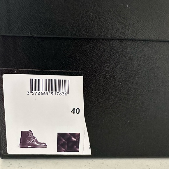 Chanel boots brand new - Picture 5 of 6
